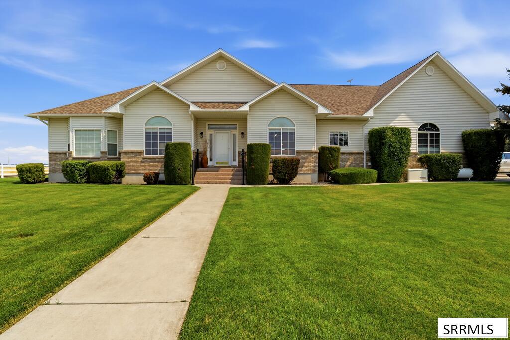 188 N 3500 E Property Photo 1
