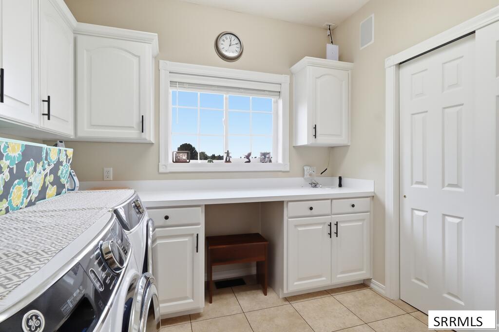 188 N 3500 E Property Photo 23