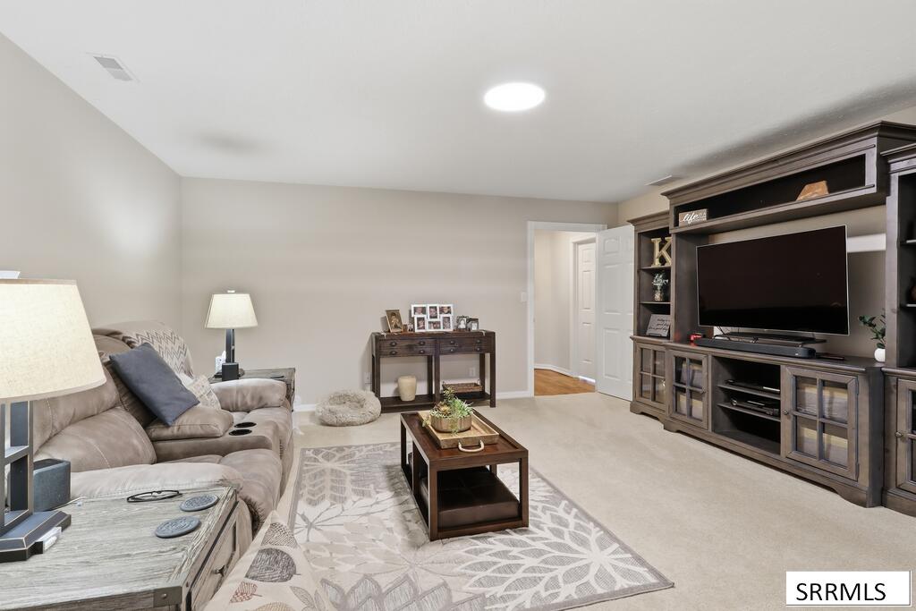 188 N 3500 E Property Photo 35