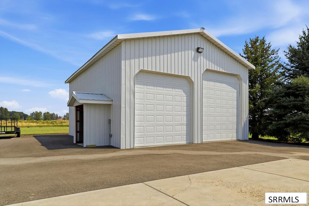 188 N 3500 E Property Photo 44
