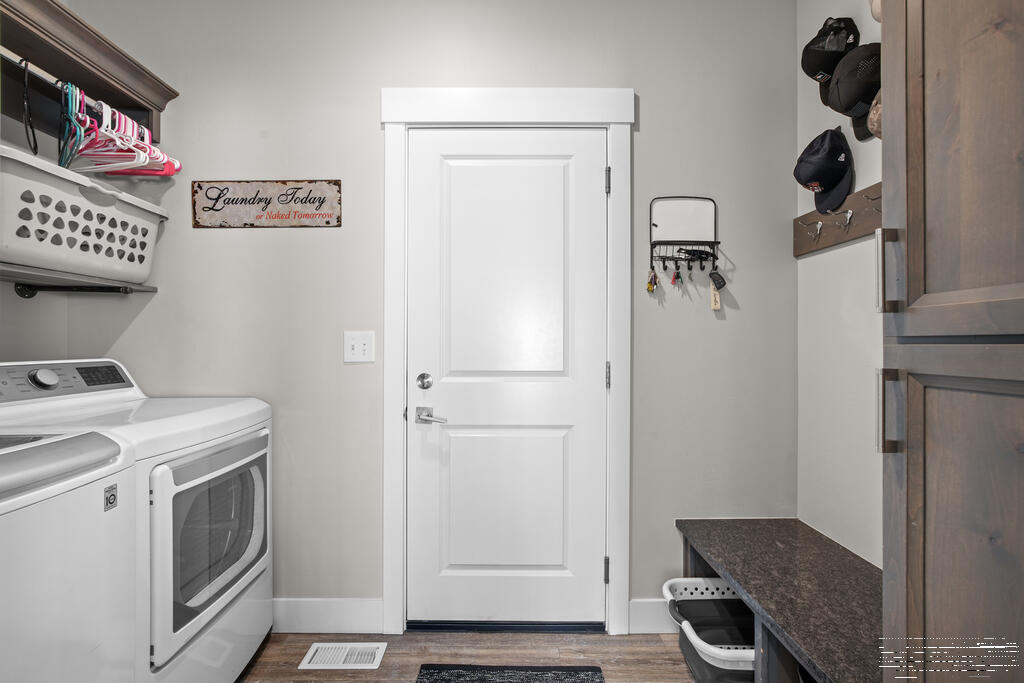 579 Periska Way Property Photo 18