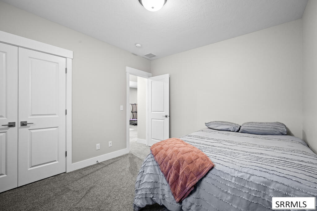 579 Periska Way Property Photo 39