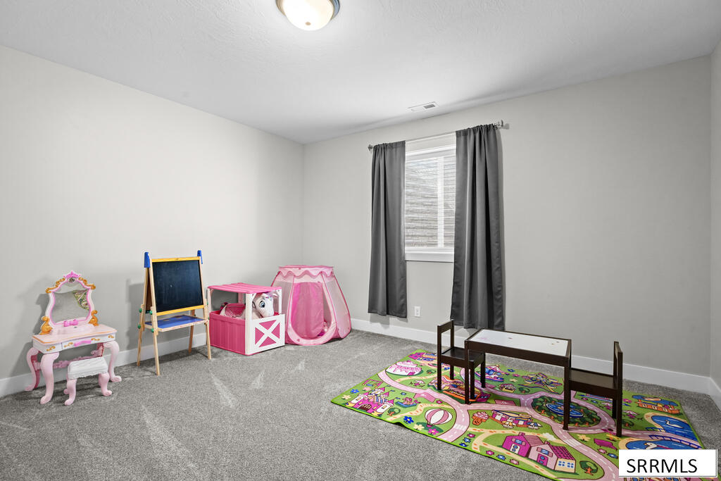 579 Periska Way Property Photo 42