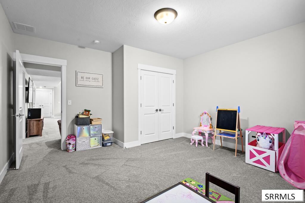 579 Periska Way Property Photo 43