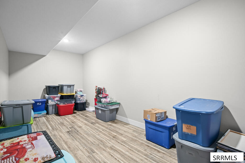 579 Periska Way Property Photo 44