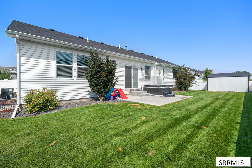 579 Periska Way Property Photo 47