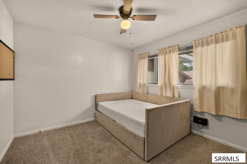 763 Grace Avenue Property Photo 15
