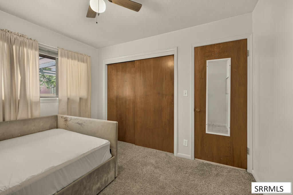 763 Grace Avenue Property Photo 16
