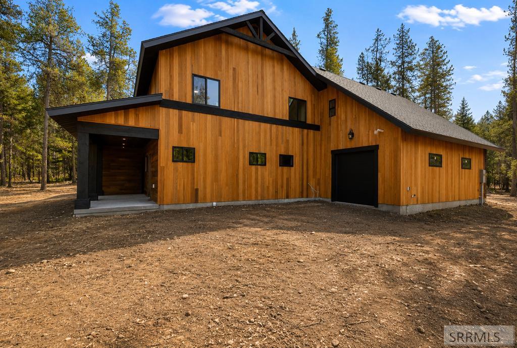 1527 Shadow Run Property Photo 42