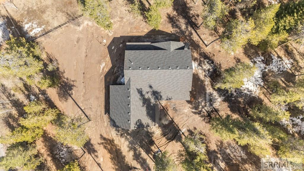 1527 Shadow Run Property Photo 51