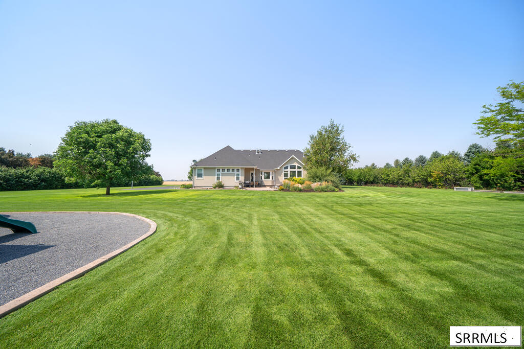 1033 N 1200 E Property Photo 59