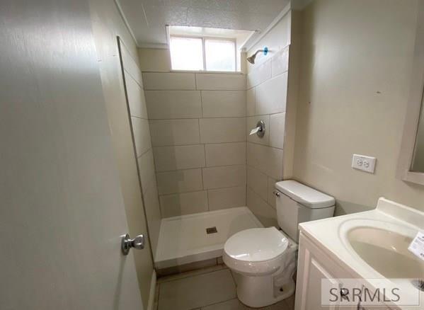 700 Robins Avenue Property Photo 10