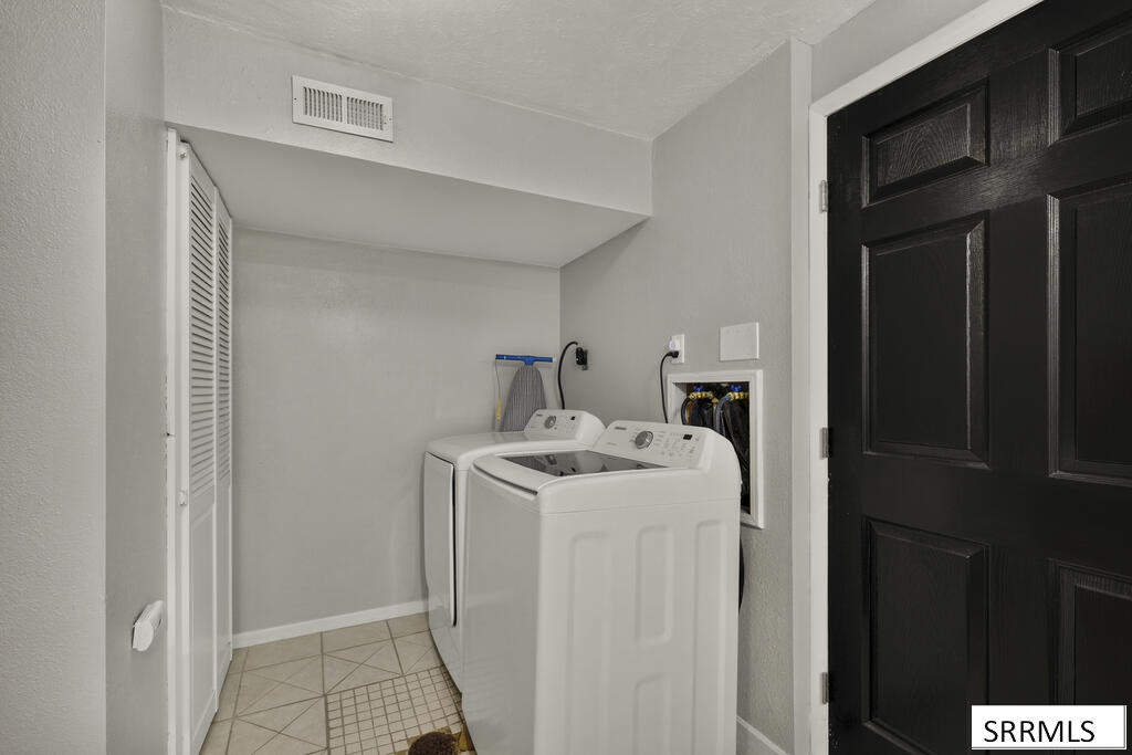285 N 4100 E Property Photo 17