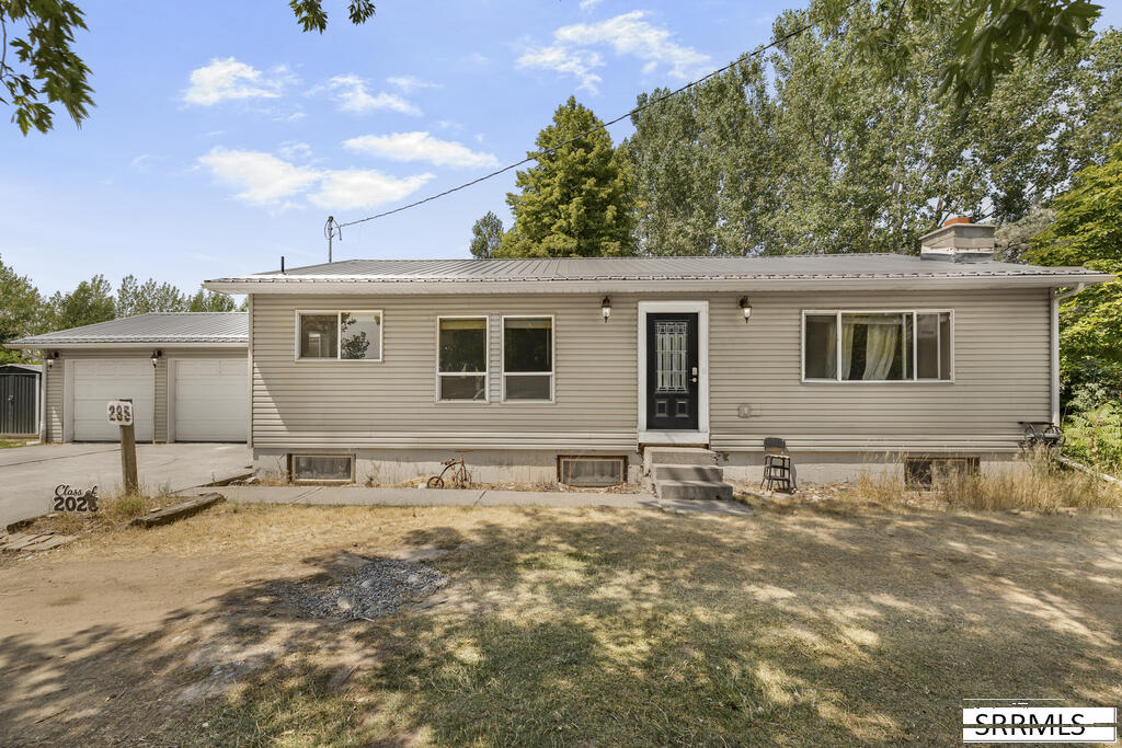 285 N 4100 E Property Photo 30