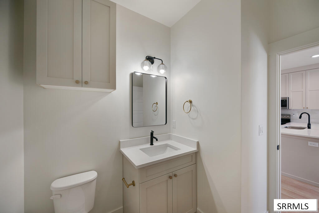 1362 Gary Drive Property Photo 6