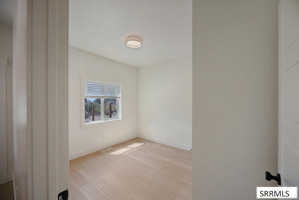 1362 Gary Drive Property Photo 11