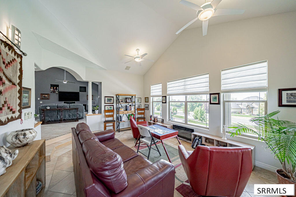 8065 S Blackhawk Drive Property Photo 16
