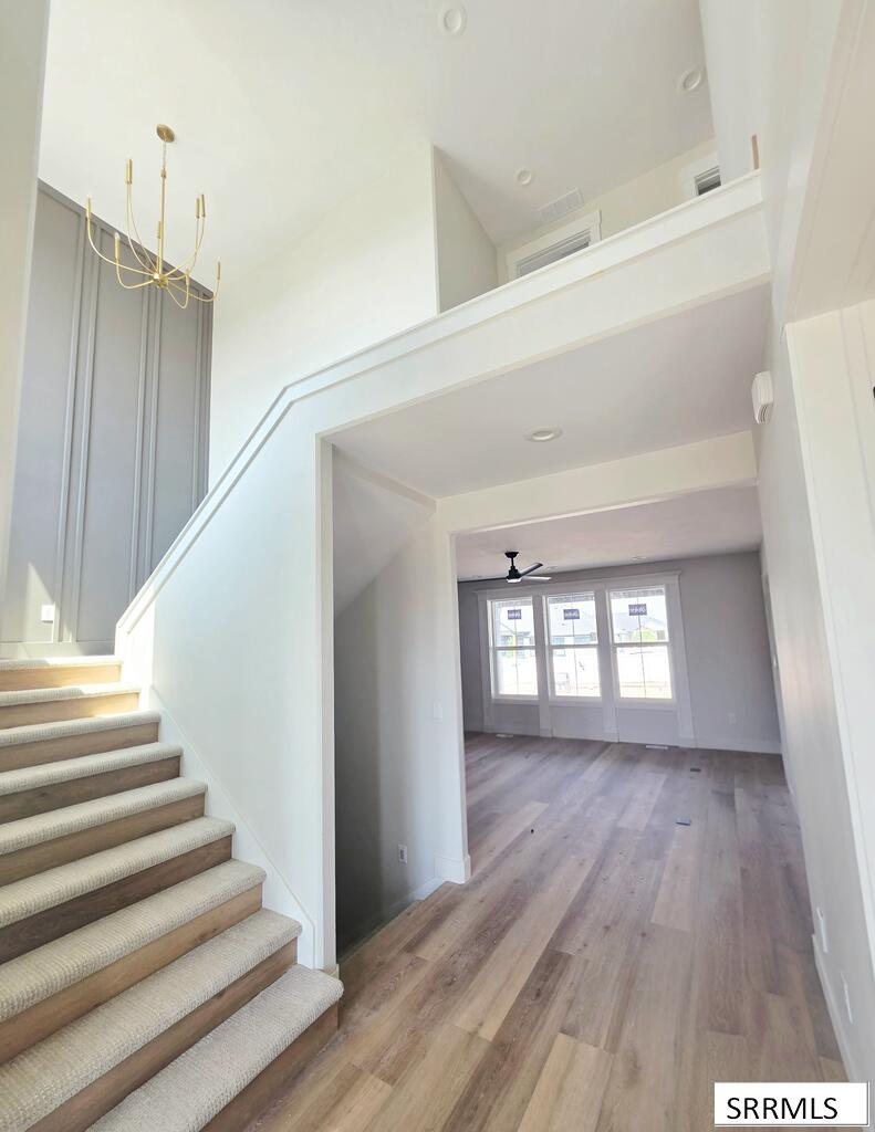 2735 Granite Falls Drive Property Photo 3