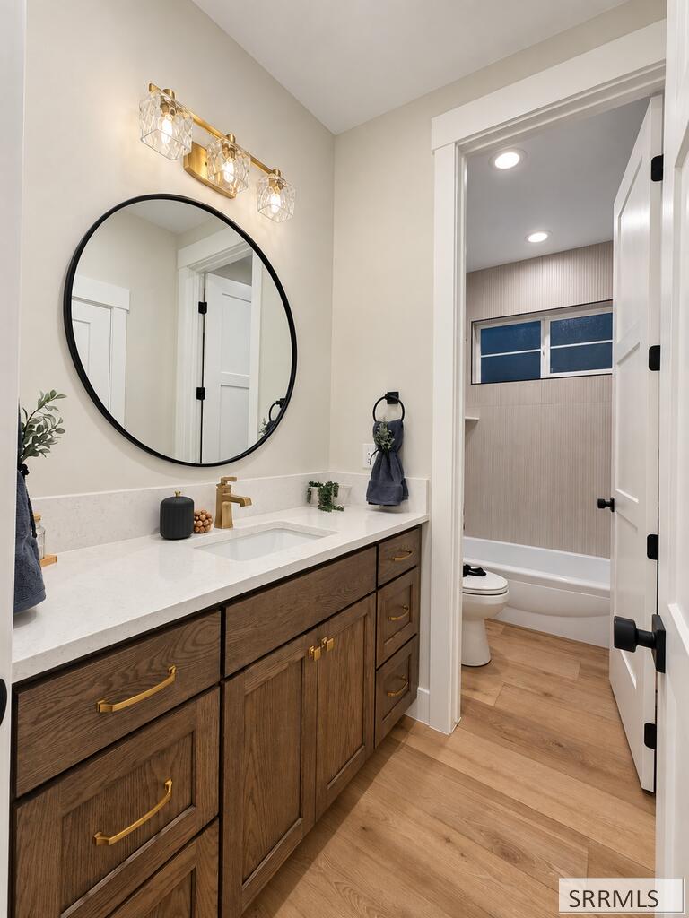 2735 Granite Falls Drive Property Photo 6