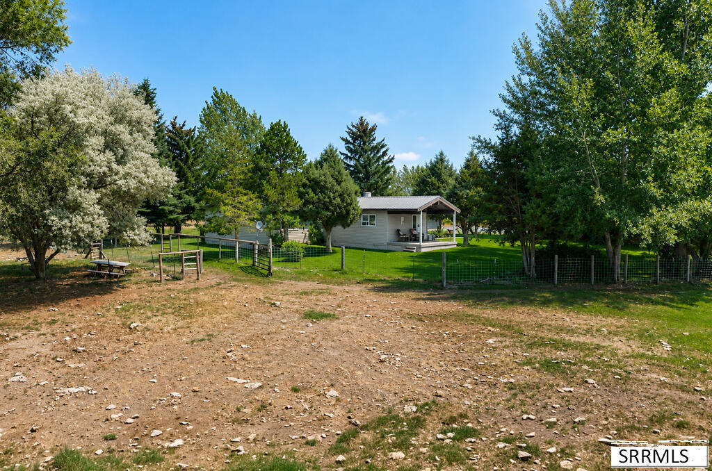 5092 W 563 S Property Photo 22