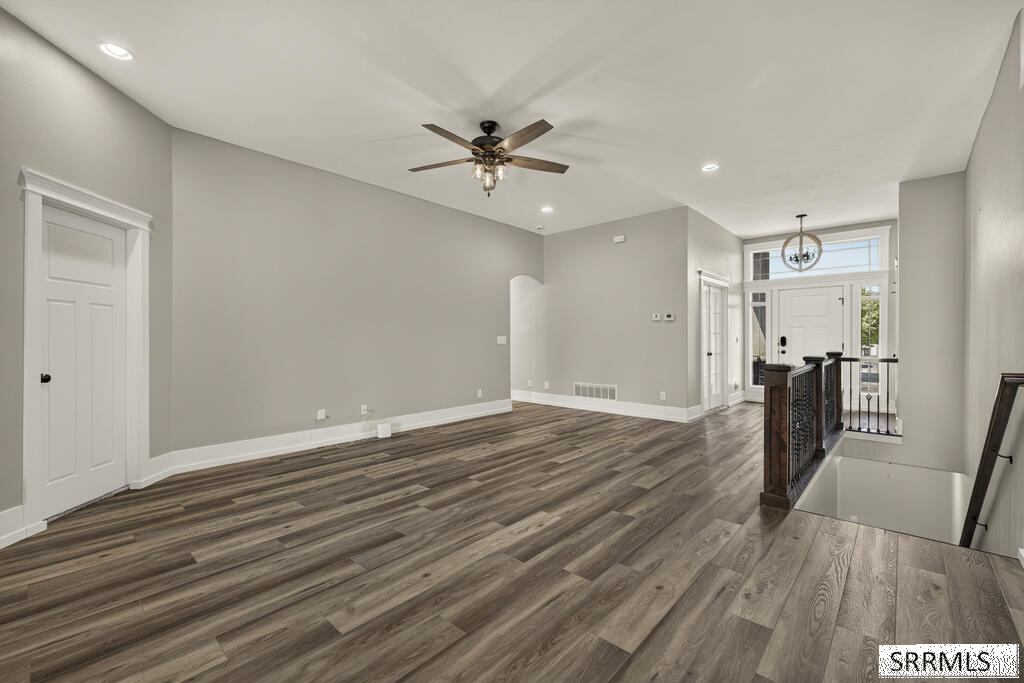 5970 Pheasant Drive Property Photo 12
