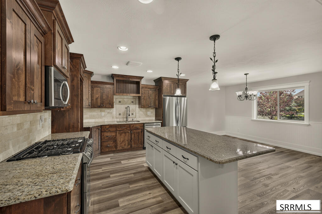 5970 Pheasant Drive Property Photo 15