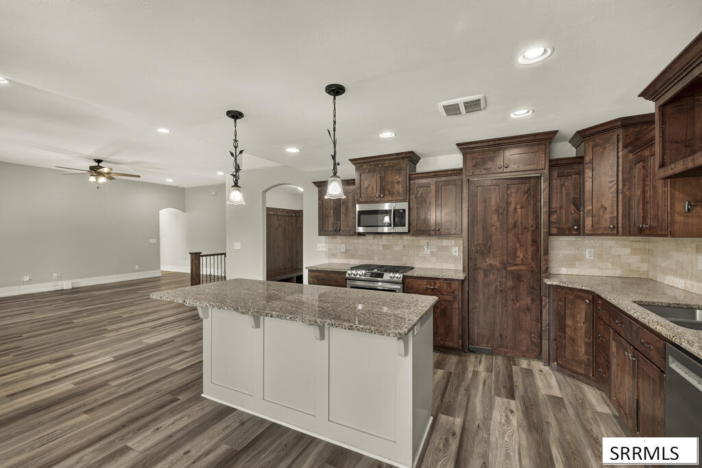 5970 Pheasant Drive Property Photo 16