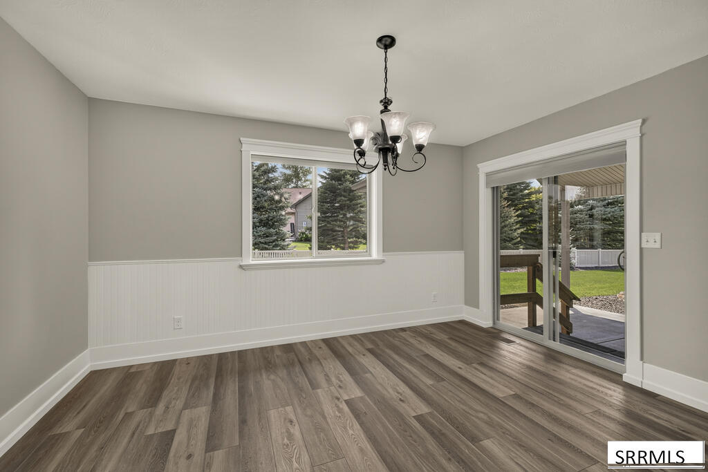 5970 Pheasant Drive Property Photo 17