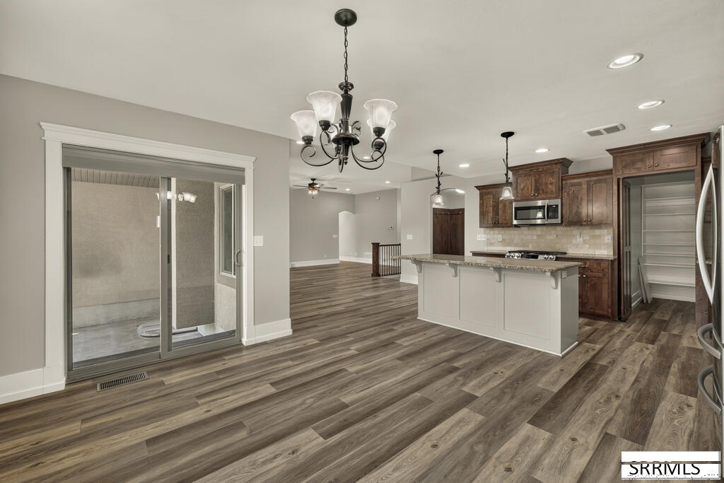 5970 Pheasant Drive Property Photo 19