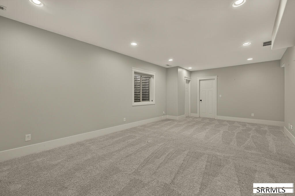 5970 Pheasant Drive Property Photo 35