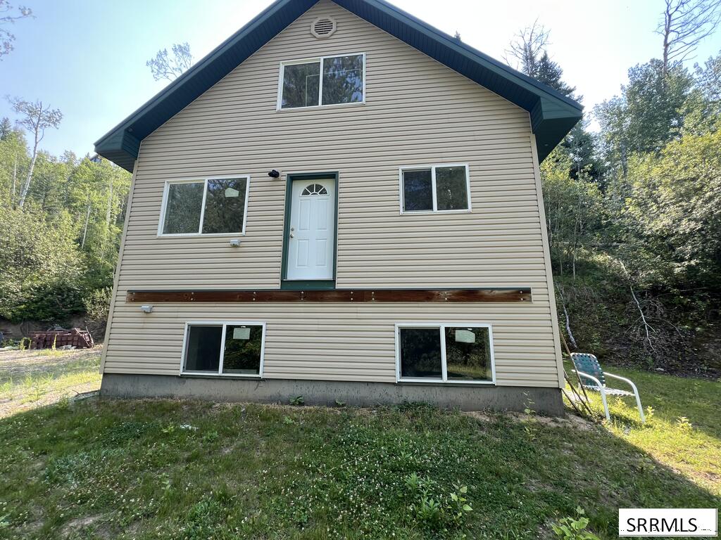154 Lakeview Drive Property Photo 1