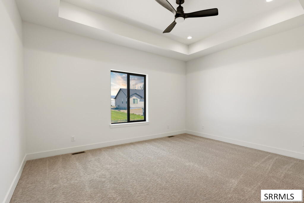 32 N Hemlock Lane Property Photo 27