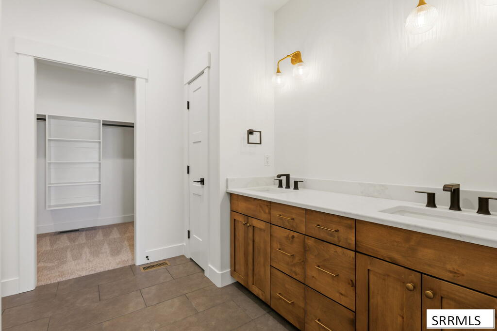 32 N Hemlock Lane Property Photo 36