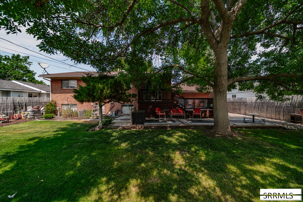 1394 E 21st Street Property Photo 50