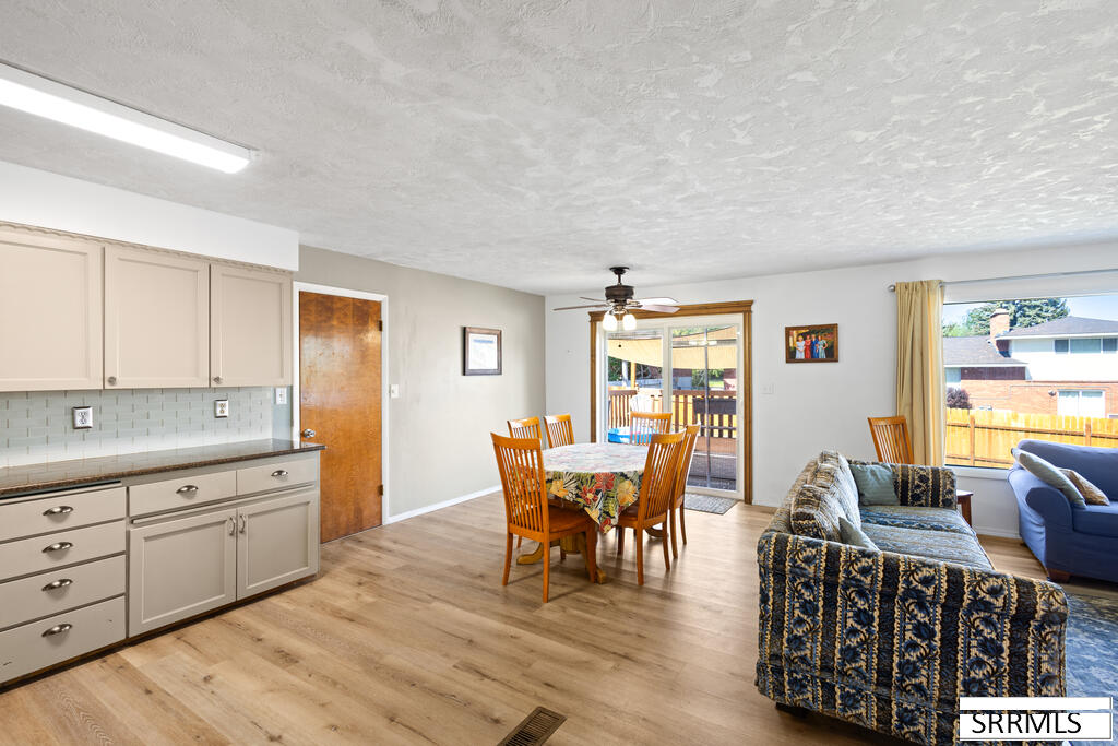 230 Apache Property Photo 2