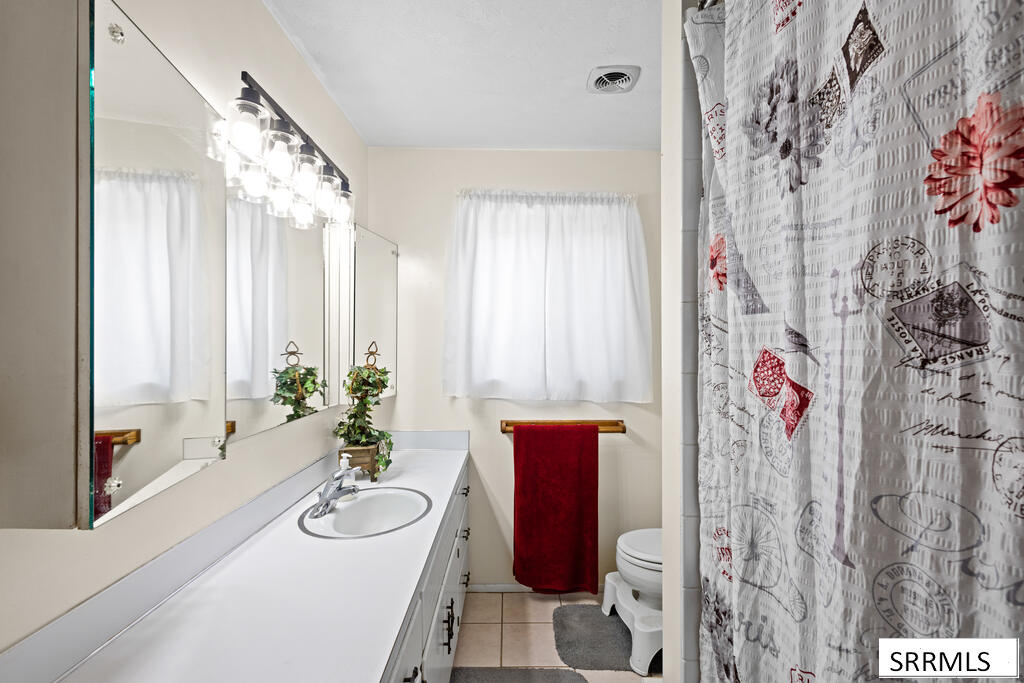 230 Apache Property Photo 16