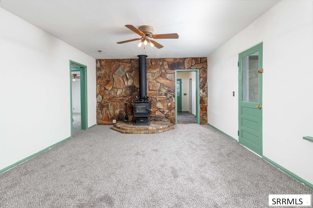 306 N 2600 E Property Photo 2
