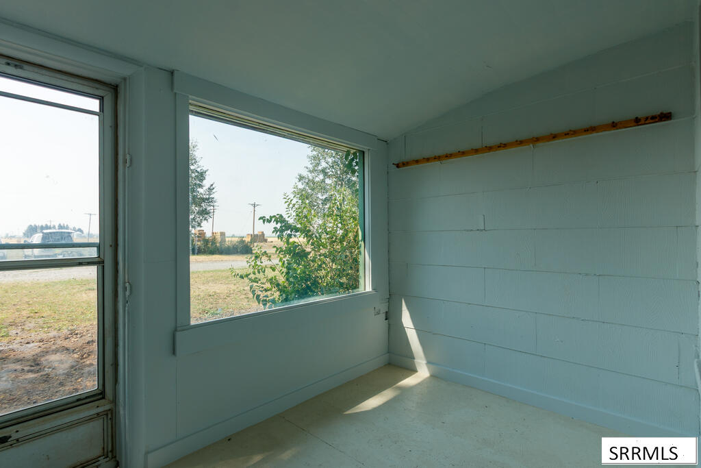 306 N 2600 E Property Photo 22