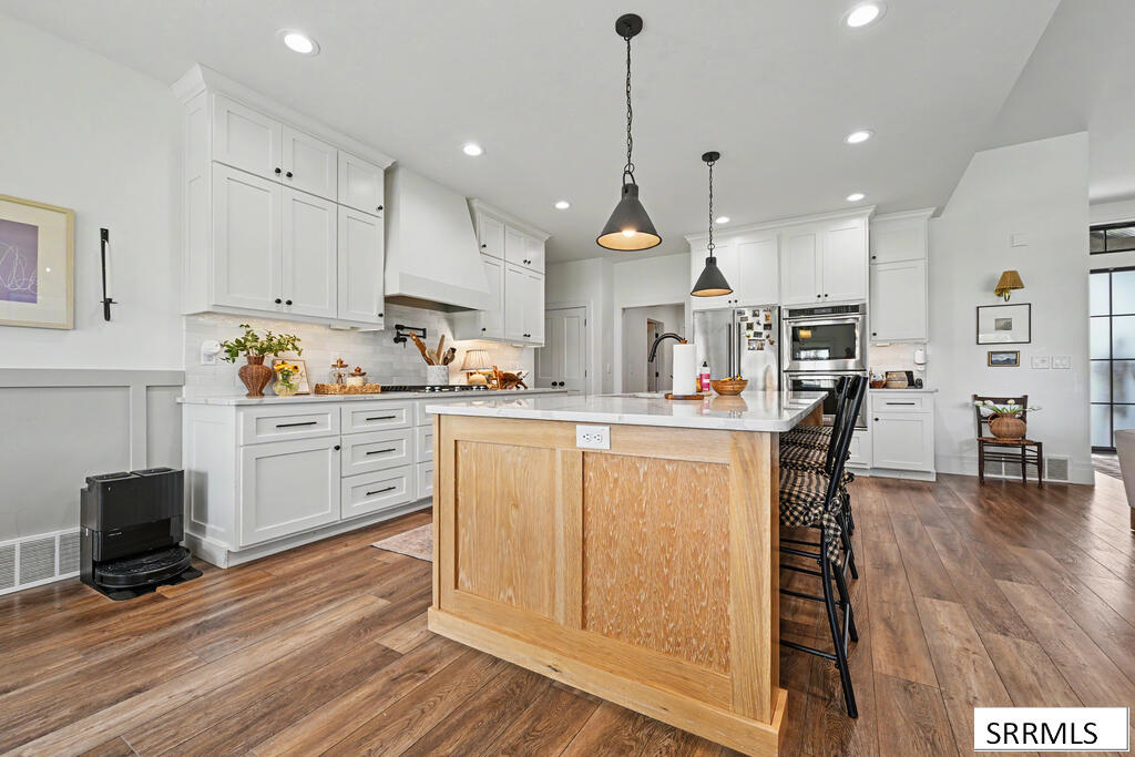 1591 N 885 E Property Photo 10