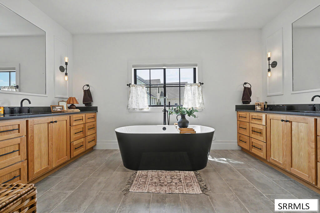 1591 N 885 E Property Photo 19