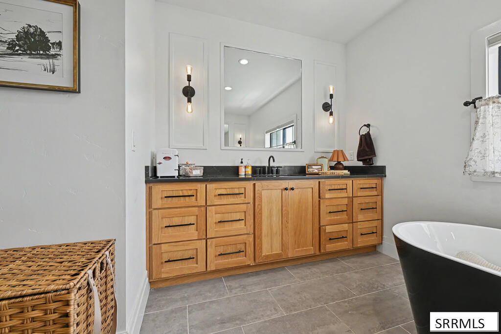 1591 N 885 E Property Photo 20