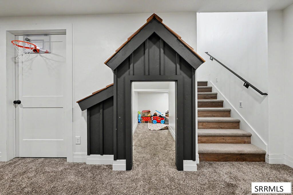 1591 N 885 E Property Photo 36