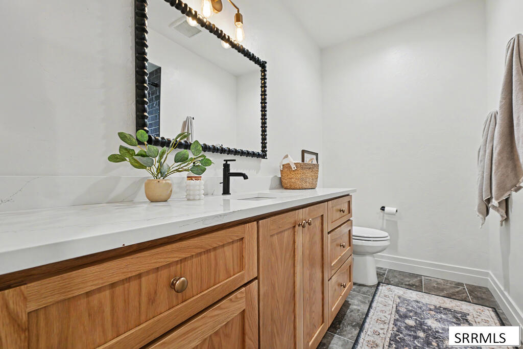 1591 N 885 E Property Photo 38