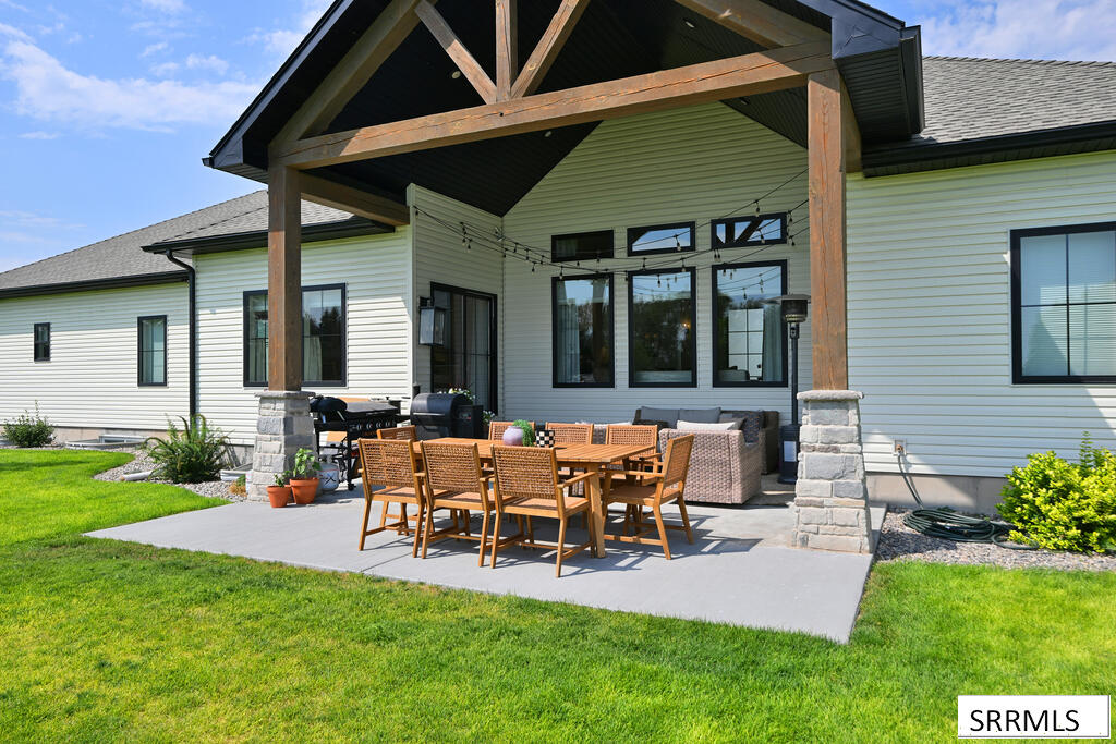 1591 N 885 E Property Photo 52