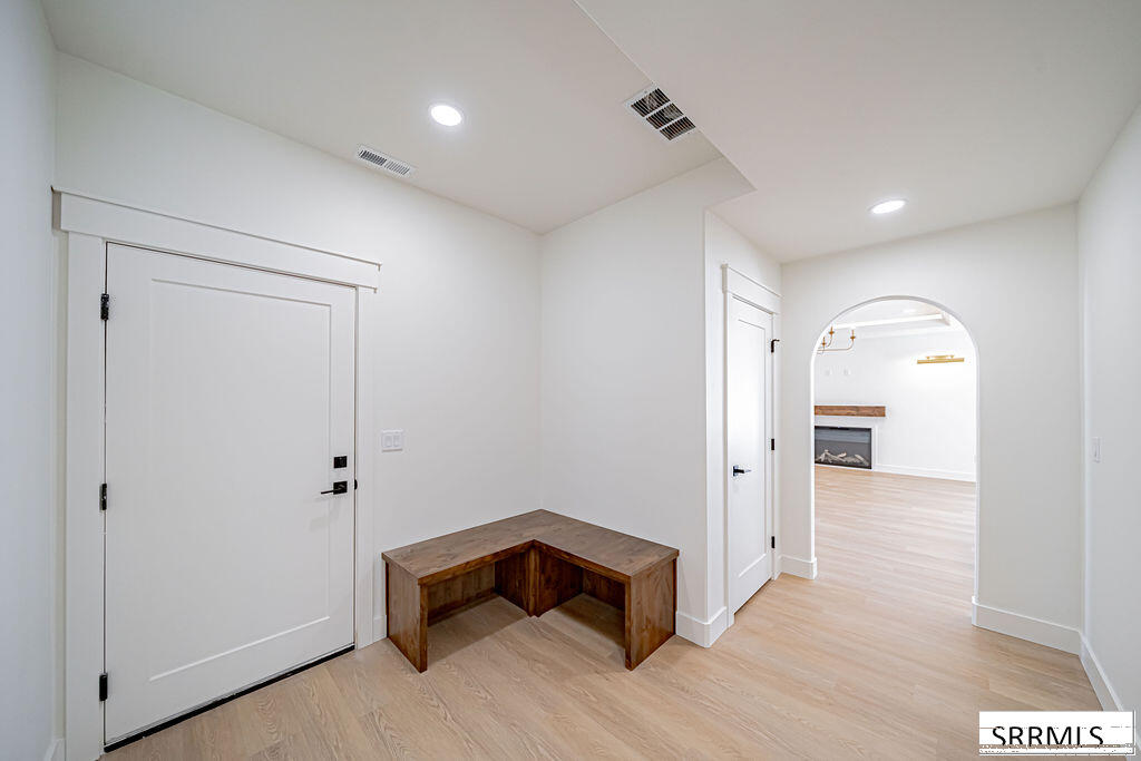 617 Boxwood Drive Property Photo 20