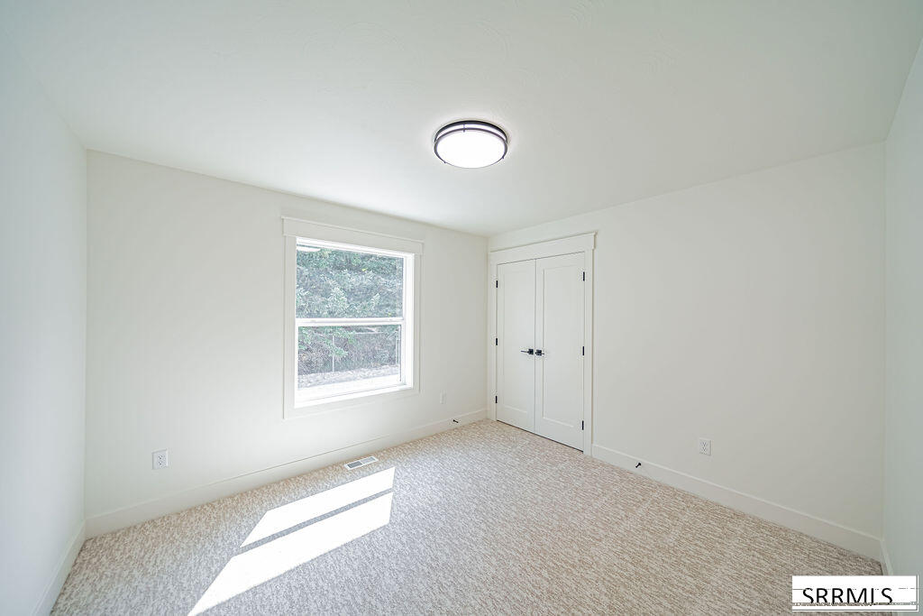 617 Boxwood Drive Property Photo 33