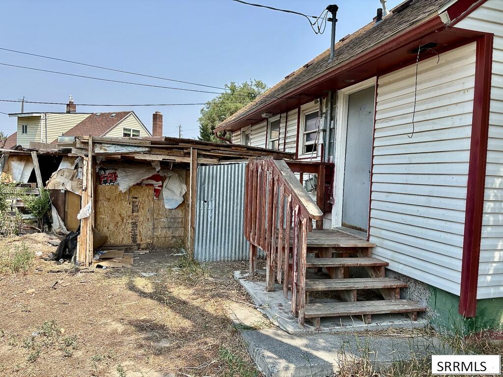 901 Royal Avenue Property Photo 10