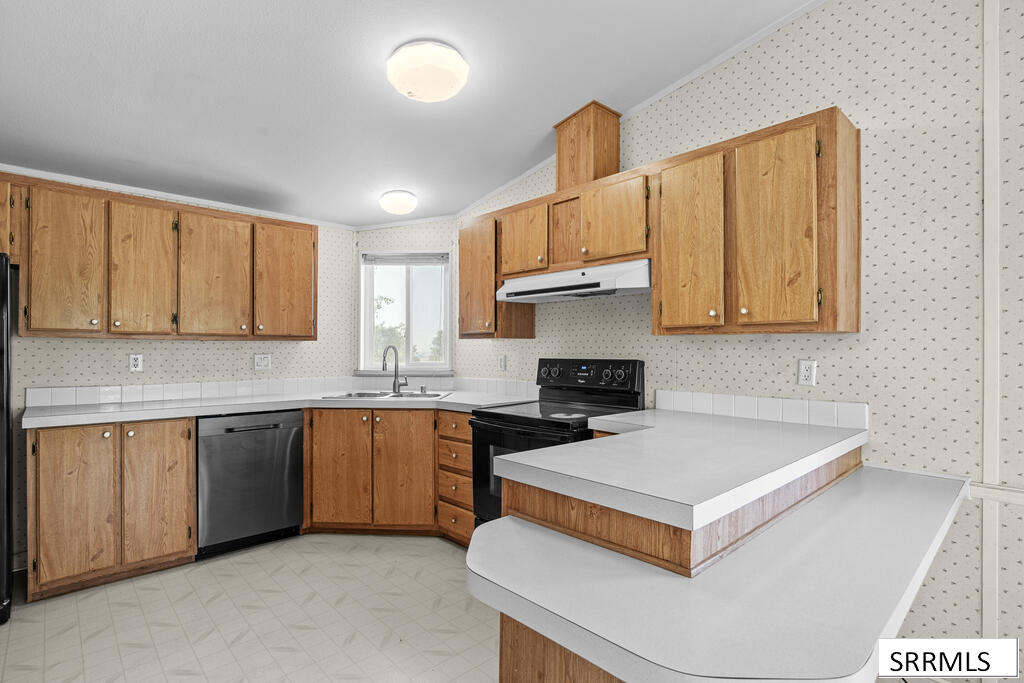 1184 N 1340 E Property Photo 9