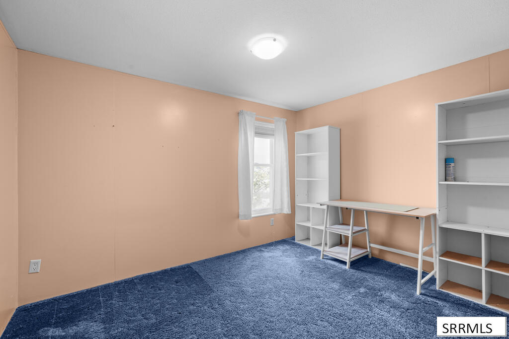 1184 N 1340 E Property Photo 19