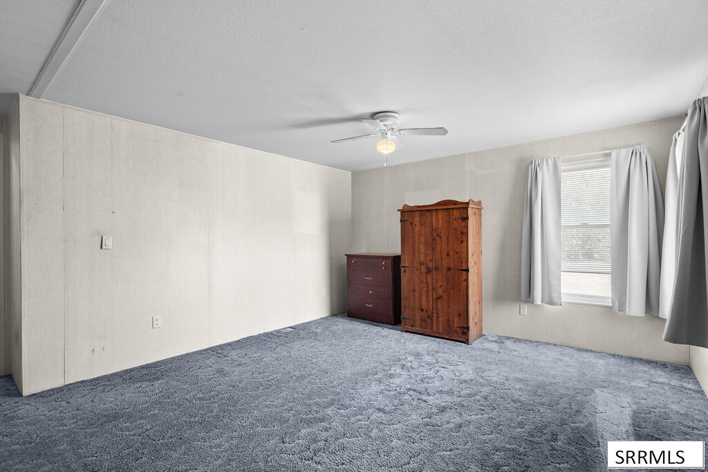 1184 N 1340 E Property Photo 23